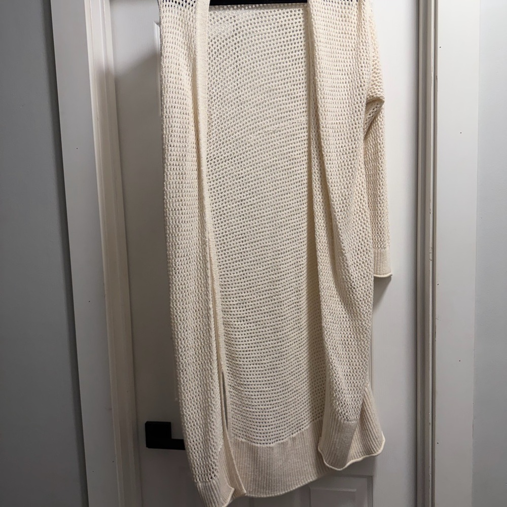 Universal Thread Women's Cream Knit Cardigan